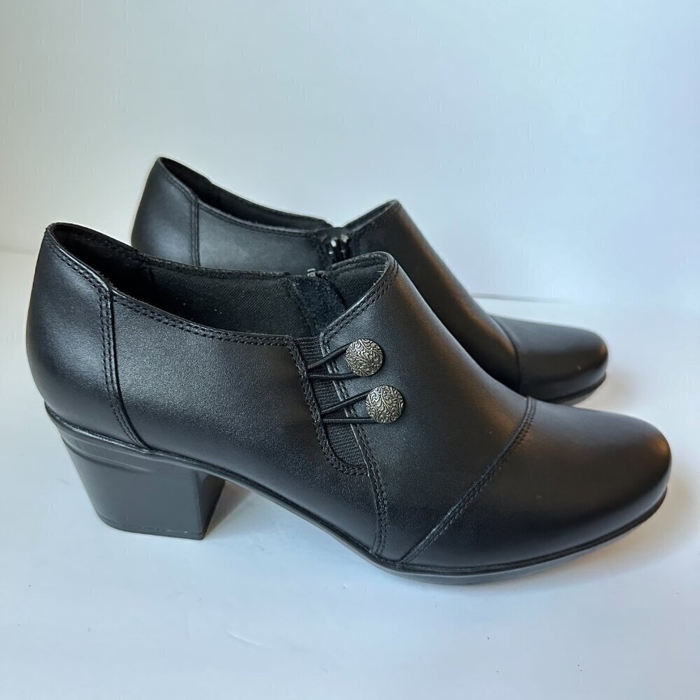 NWOT Clarks Women’s Emslie Warren Black Leather Shoe Size 9.5